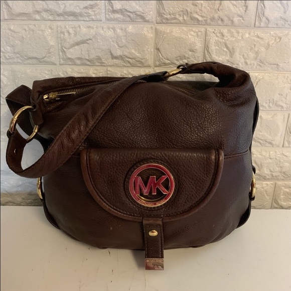Michael Kors Handbags - MK Fulton brown leather shoulder bag